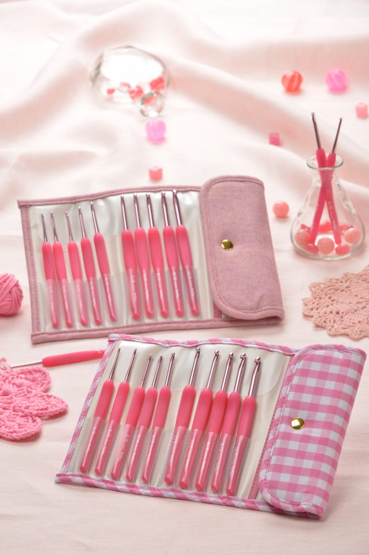 Tulip Ter-15 Etimo Rose Cushion Grip Crochet Hook Needles 3 Pcs Set (Pink) - Plaza Japan